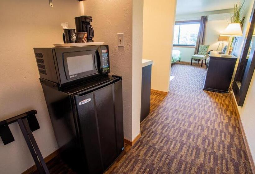 غرفة قياسية سرير كينج, Open Hearth Lodge