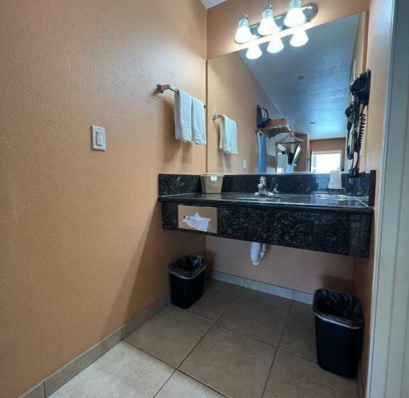 スタンダードルーム, Rancho California Inn Temecula