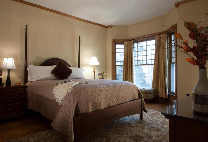 디럭스 룸, Showers Inn