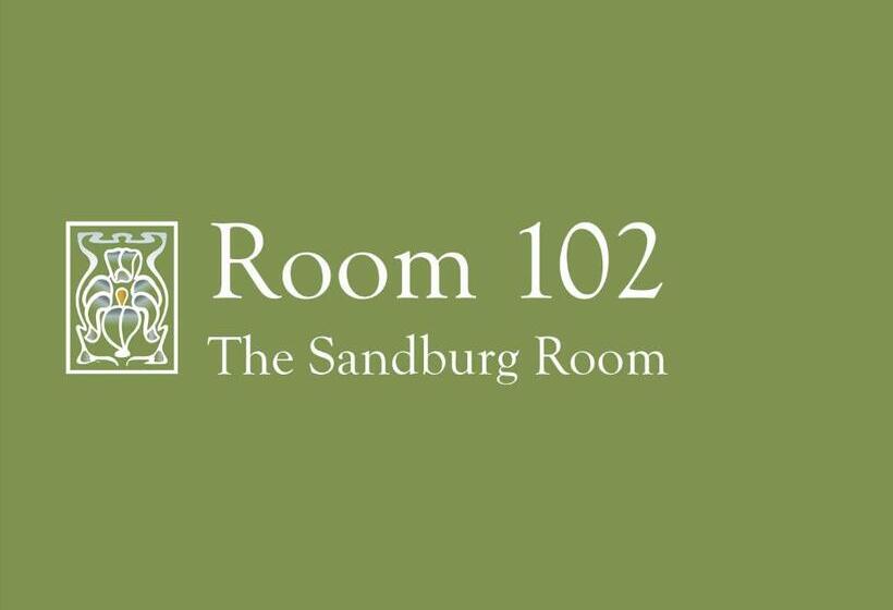 디럭스 룸, Showers Inn