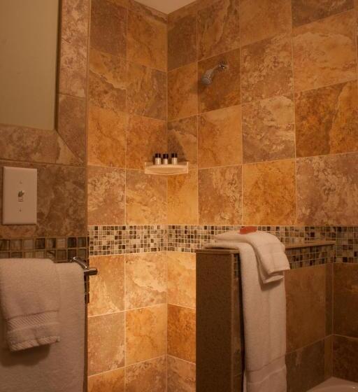 스탠다드 룸 킹사이즈 침대, Showers Inn