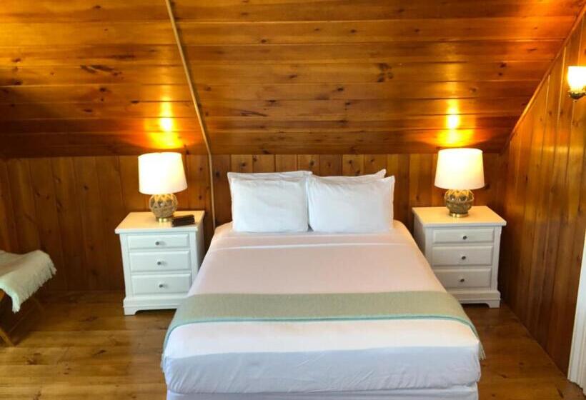 اتاق لوکس, The Bradford