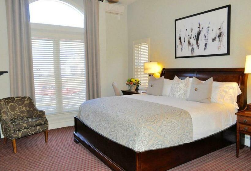 Номер Deluxe Кровать Кинг, The Bradley Boulder Inn