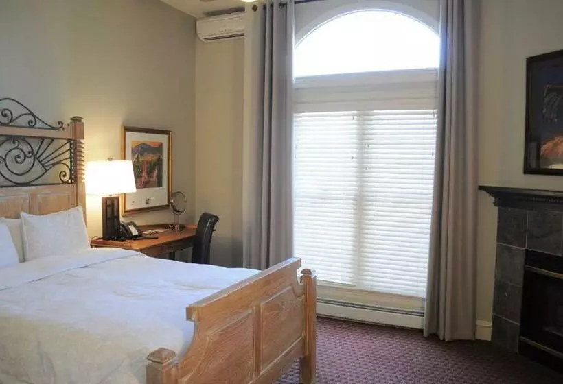 クイーンベッドのデラックスルーム, The Bradley Boulder Inn