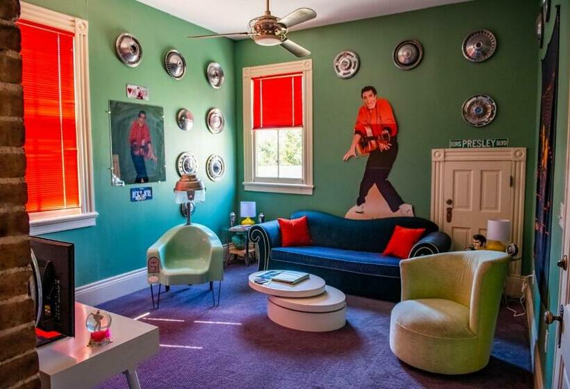 Suite, The Lookout Inn