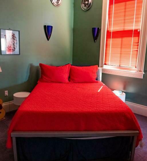 Suite, The Lookout Inn