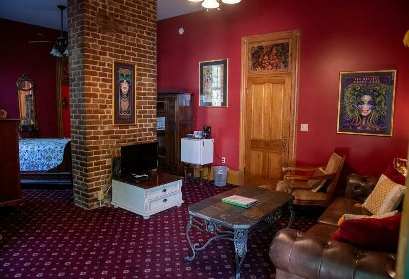 Suite, The Lookout Inn