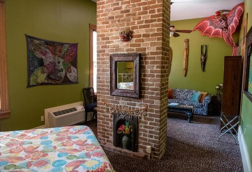 Suite Deluxe, The Lookout Inn