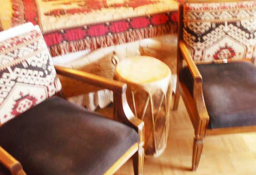 Номер Deluxe, Touchstone Inn