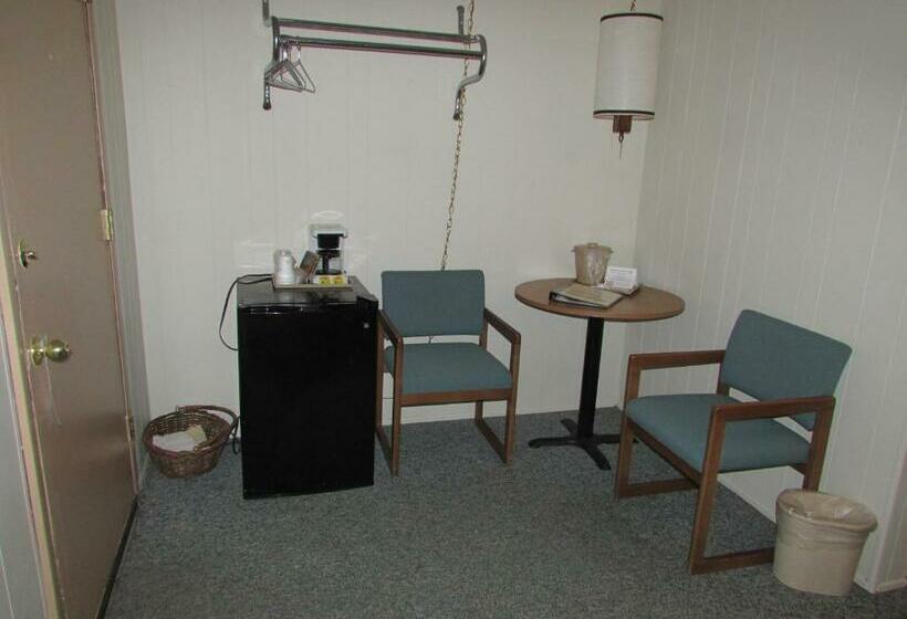 غرفة قياسية سرير كينج, Ute Bluff Lodge, Cabins & Rv Park