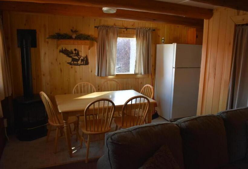 كابينة سوبيريور, Ute Bluff Lodge, Cabins & Rv Park