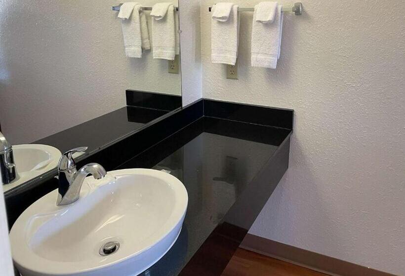 Стандартный Номер Кровать Кинг, Motel 6 Cameron Mo