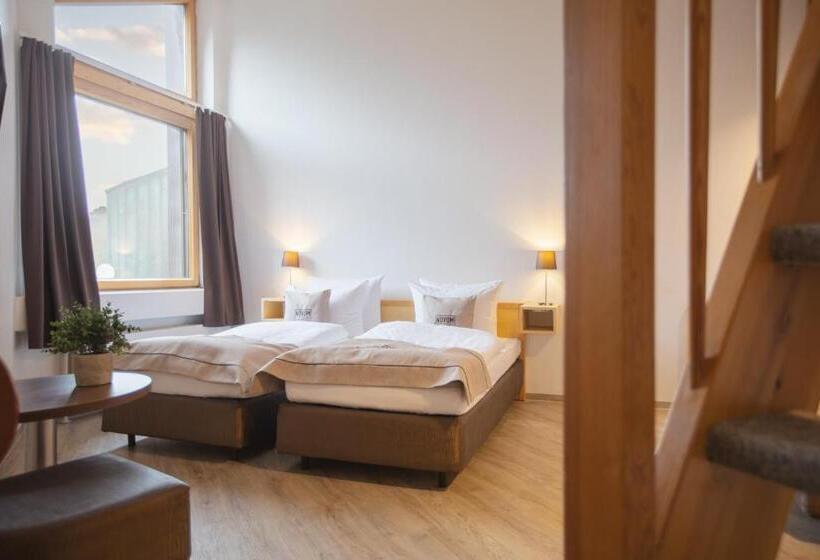 Трехместный Номер Базовый, Garner Hotel Kiel - Akademie