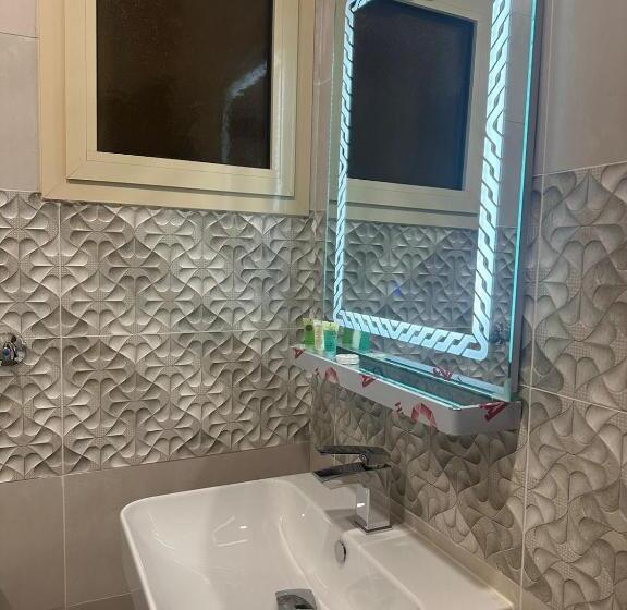 דירת חדר, سحاب