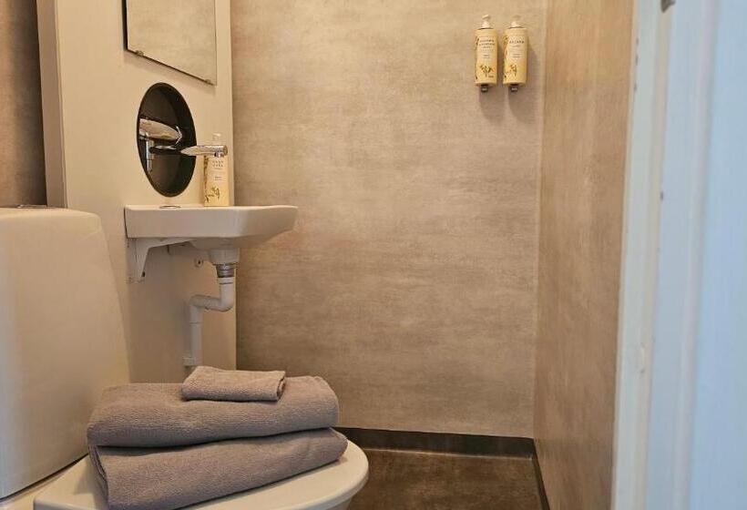 חדר סטנדרט לשלושה, Ottsjö Wärdshus