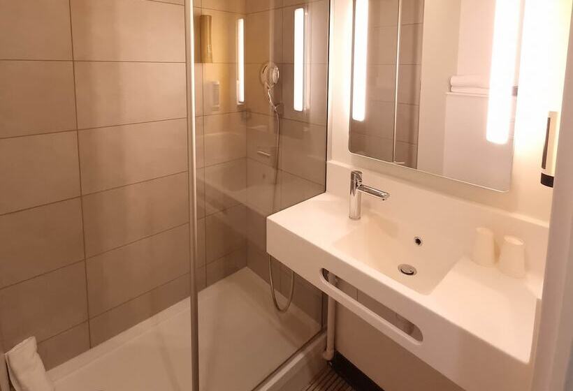 Standard-huone, B&b Hotel Nice Stade Riviera 3 étoiles