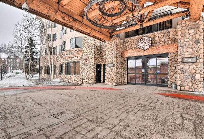 סטודיו סטנדרט עם נוף, Grand Lodge