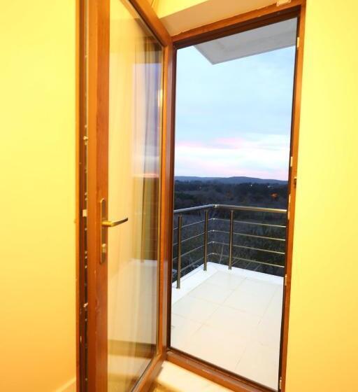 高级大房间, Green Roof Hotel & Spa