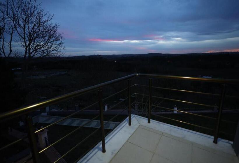 高级大房间, Green Roof Hotel & Spa