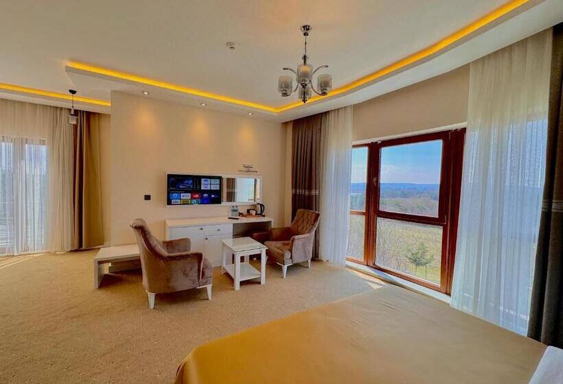 高级大房间, Green Roof Hotel & Spa