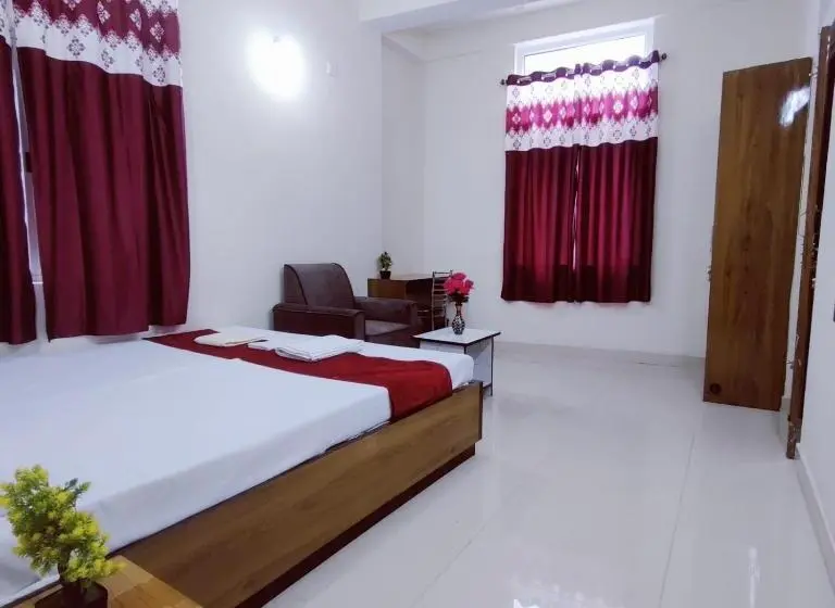 Chambre Deluxe, A K Continental
