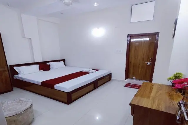 Chambre Standard, A K Continental