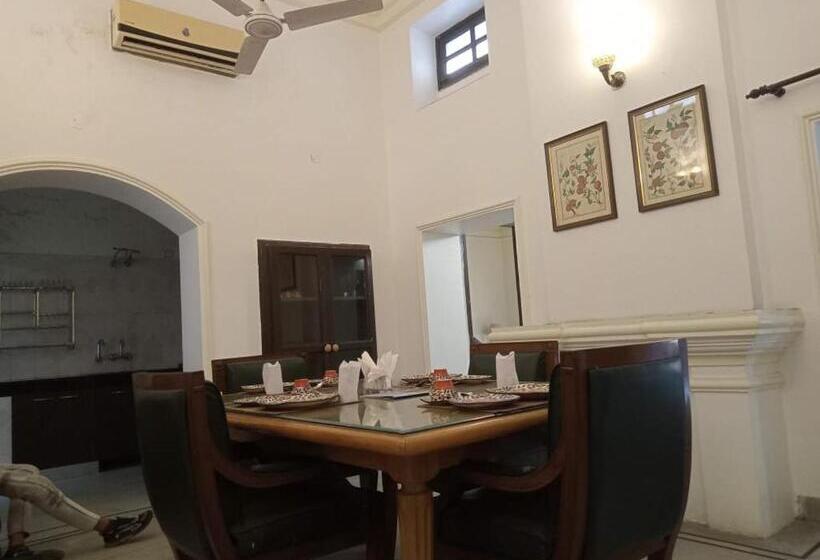 سوییت لوکس, Apple Flower, A True Gem Of Hospitality