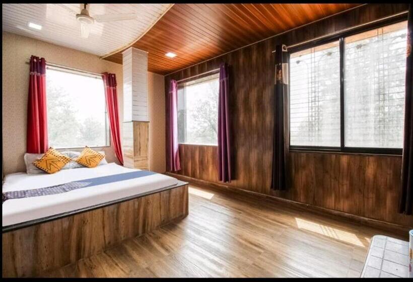 חדר סטנדרט, New Natraj