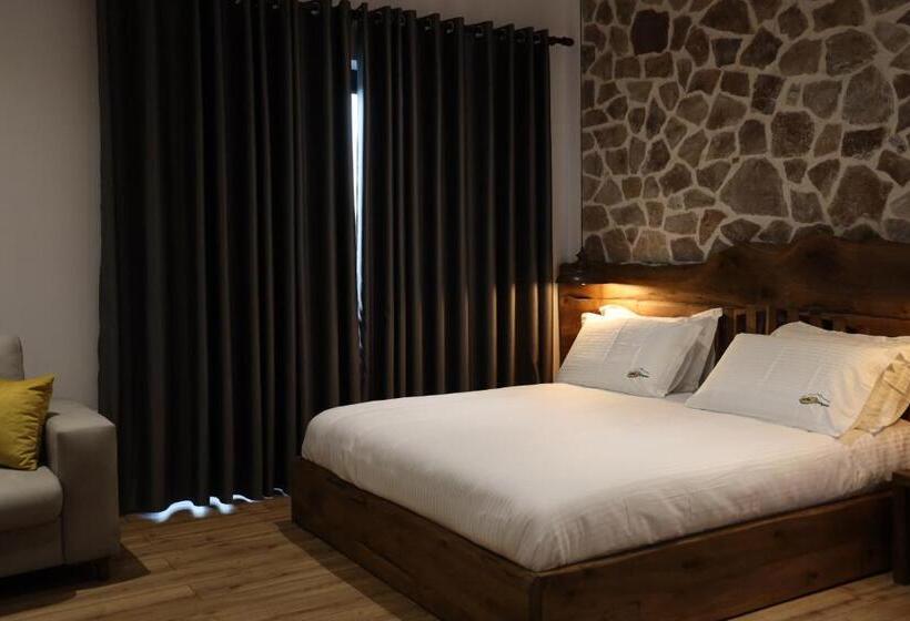 Номер Deluxe Кровать Кинг, Sofra Kolonjare