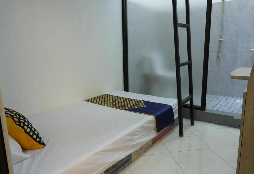 غرفة إقتصادية, Spot On 93189 Rumah Berkah Syariah