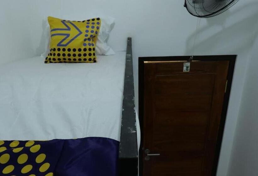 غرفة إقتصادية, Spot On 93189 Rumah Berkah Syariah