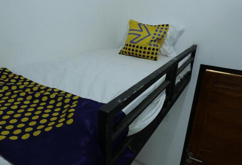 غرفة إقتصادية, Spot On 93189 Rumah Berkah Syariah