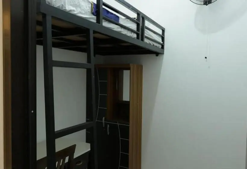 シングルベーシックルーム, Spot On 93189 Rumah Berkah Syariah