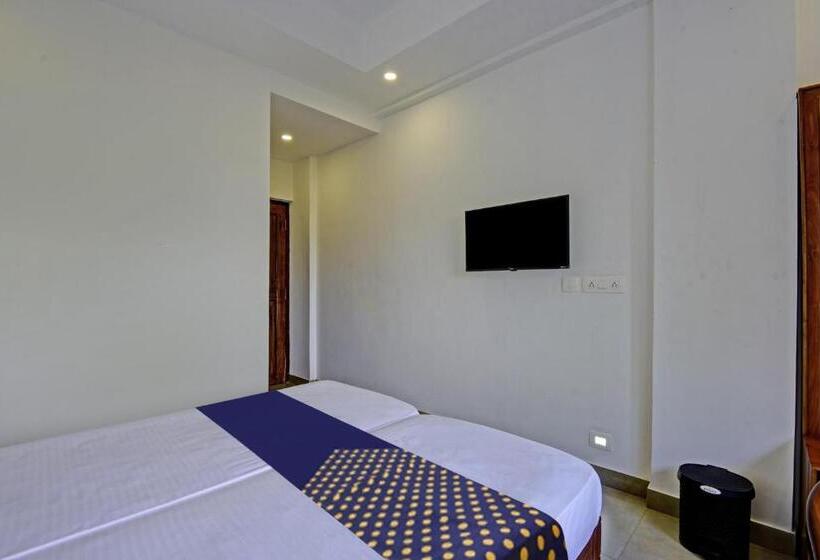 اتاق استاندارد, Spot On Inn Town Residency