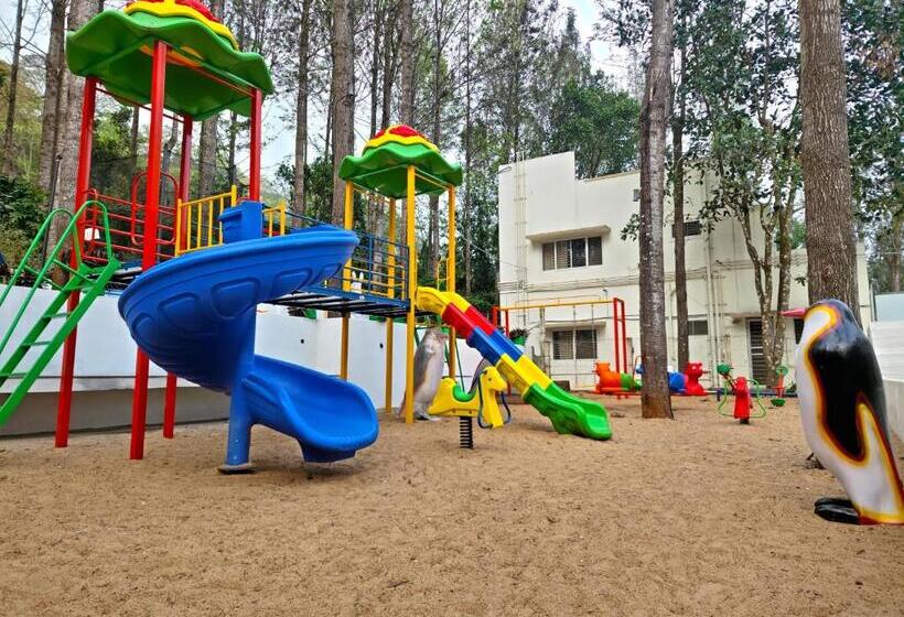 جناح عائلي, Sun Resorts And Adventures