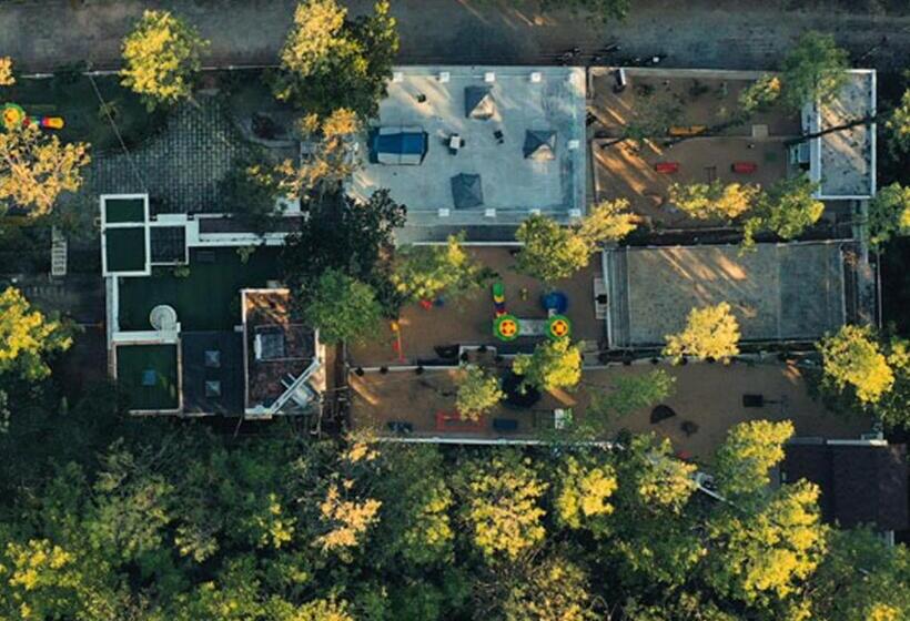 فيلا ديلوكس غرفة نوم, Sun Resorts And Adventures