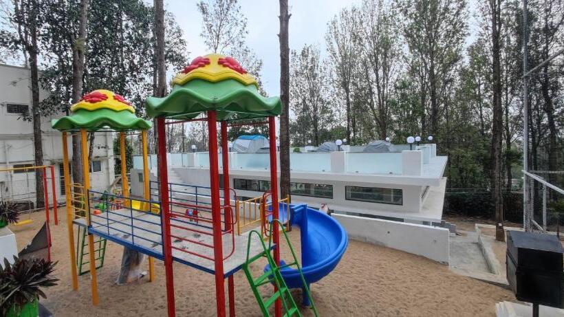 فيلا ديلوكس غرفة نوم, Sun Resorts And Adventures