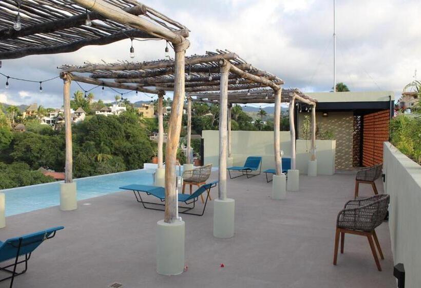 Studio Deluxe, Maramara More To Live