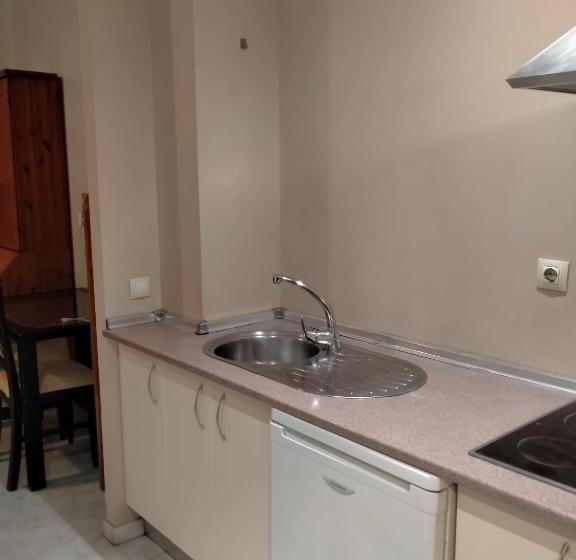 스탠다드 스튜디오, Se   Peaceful Shiny Apartment Near Fibes