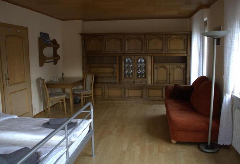 标准间, Fremdenzimmer Klinge