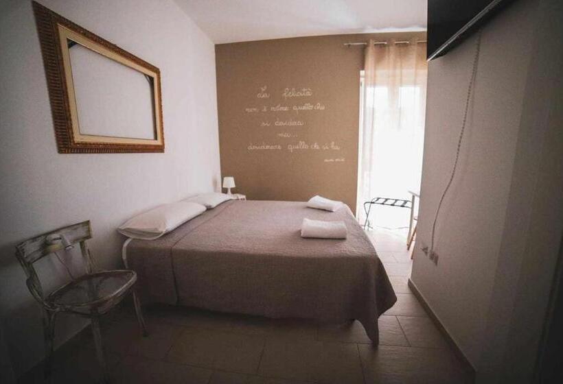 스탠다드 룸, Le Dimore Degli Artisti Vico Mercatello