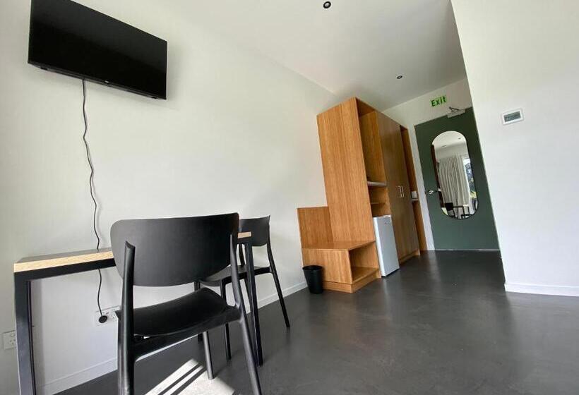 اتاق لوکس با چشم‌انداز باغ, Woodside Bed And Breakfast
