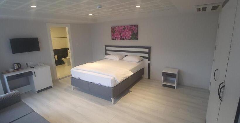 スタンダードルーム, Meydan Buti̇k Otel