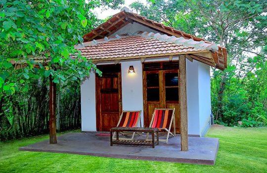 디럭스 룸, Silent Cabana And Restaurant Marakolliya, Tangalle