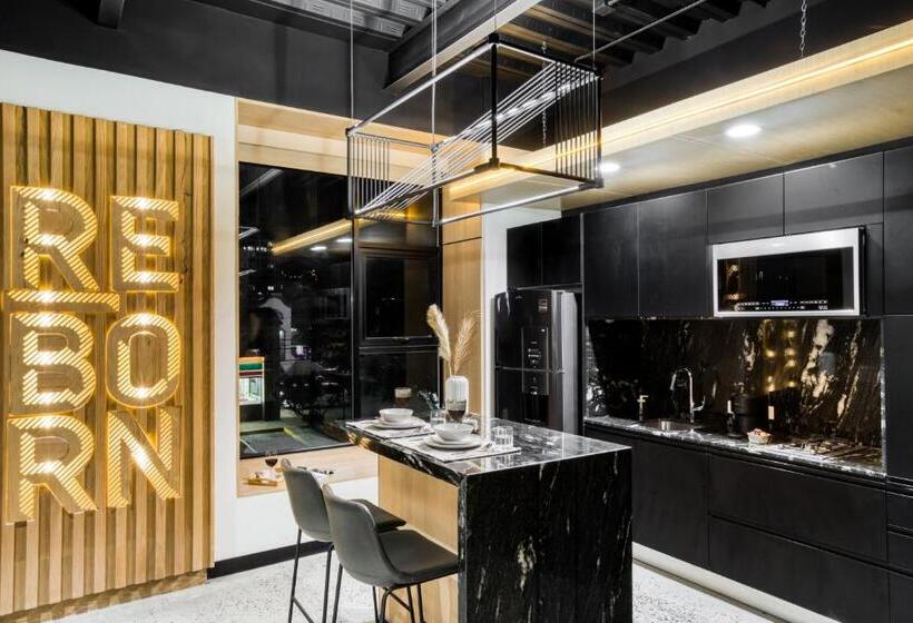 דירת חדר סופריור, Downtown Designer Apartments By Uliv