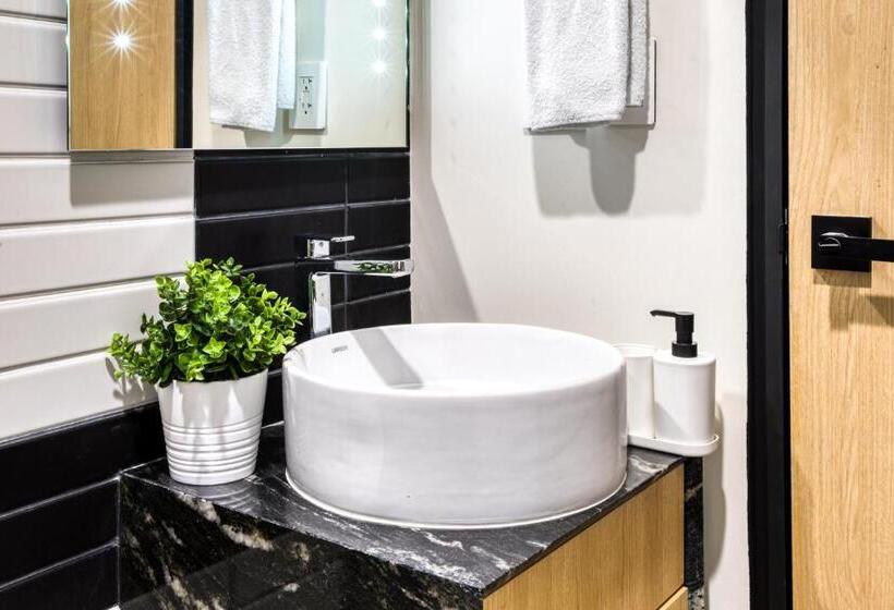 Appartement 1 Chambre avec Terrasse, Downtown Designer Apartments By Uliv