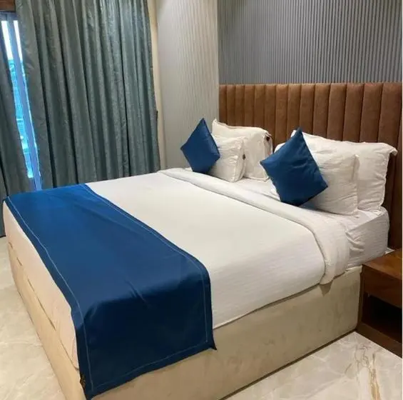 Suite Presidencial, Atithi Legends