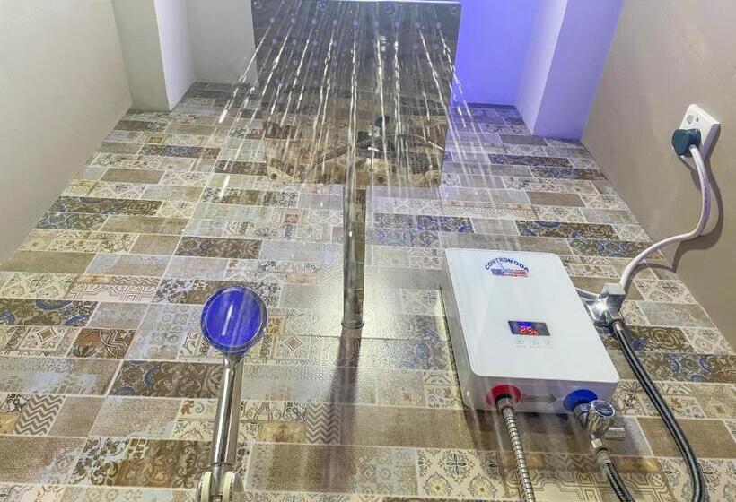 디럭스 룸, Coffee Shade