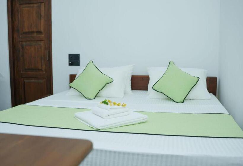 스탠다드 룸 킹사이즈 침대, Coffee Shade