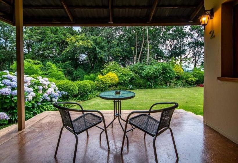 חדר סטנדרט נוף לגינה, Kuhestan Farm Cottages